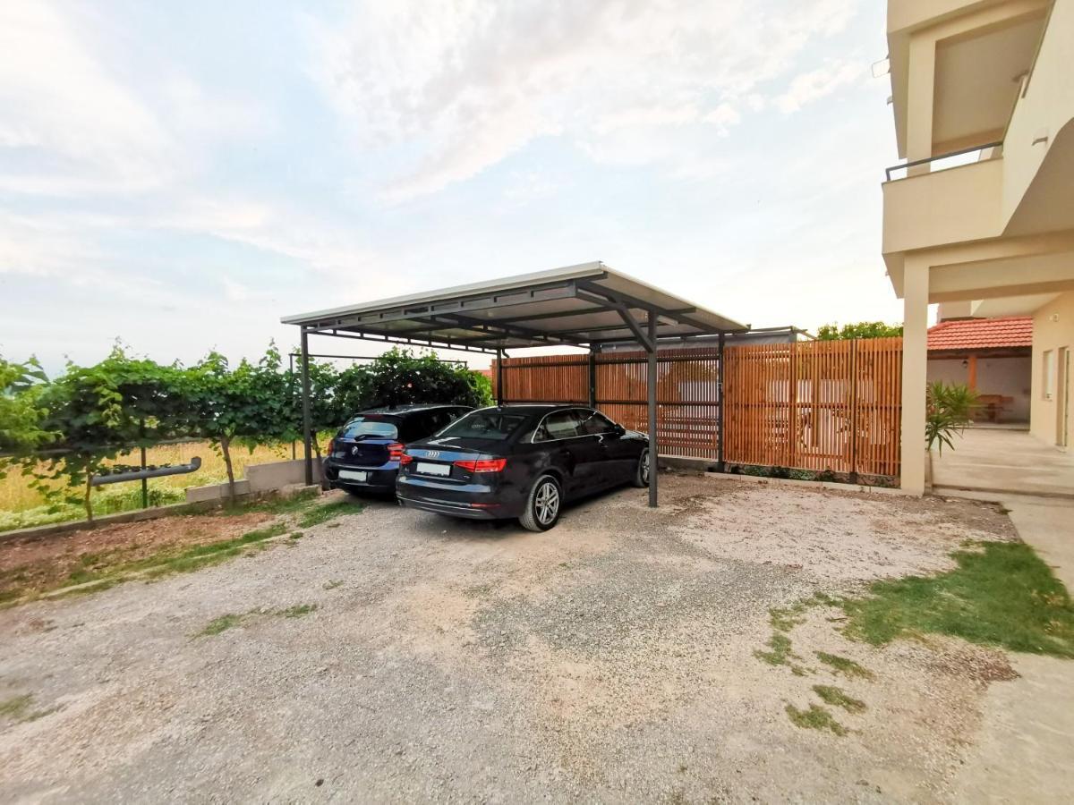 A4 Apartmani Kevic Kaštela Buitenkant foto